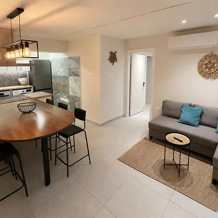 Socrates Penthouse Apartment *